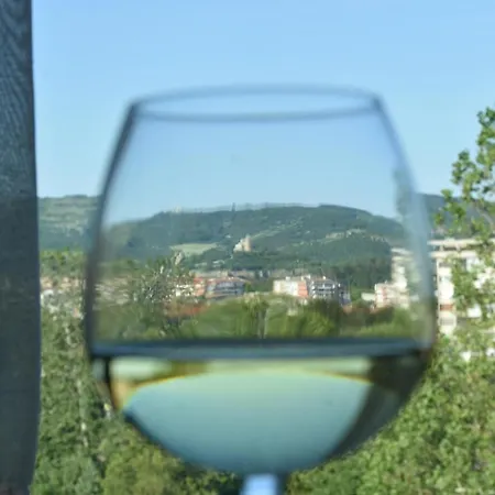 Tarnovo Center ヴェリコ・タルノヴォ
